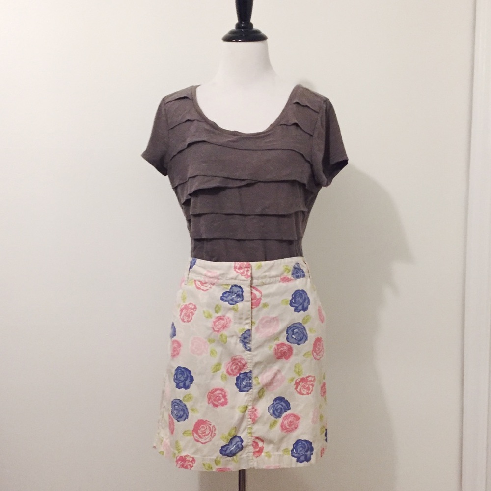 LOFT Khaki Floral Skirt - Size 8